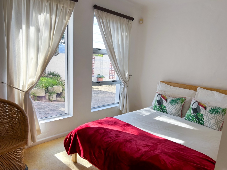 5 Bedroom Property for Sale in Heuwelkruin Western Cape
